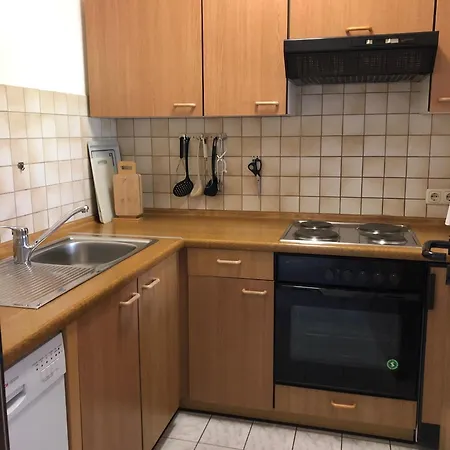 To Hus, Reihenhaus 6 *